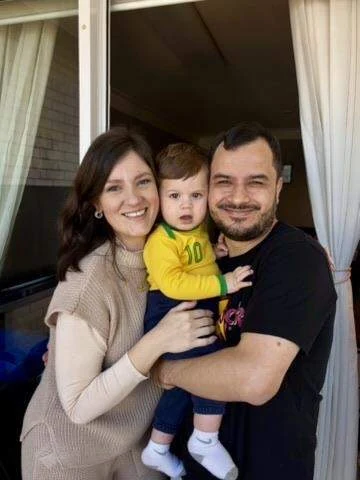 Dra. Marília Marcelino em um registro com sua família